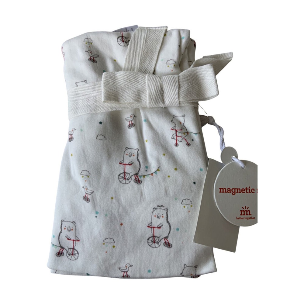 Magnetic 🧲 Me 100% Organic Cotton Swaddle Blanket.